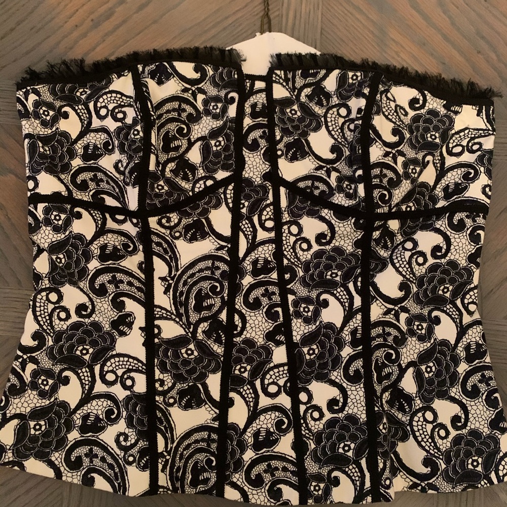 White House Black Market Top